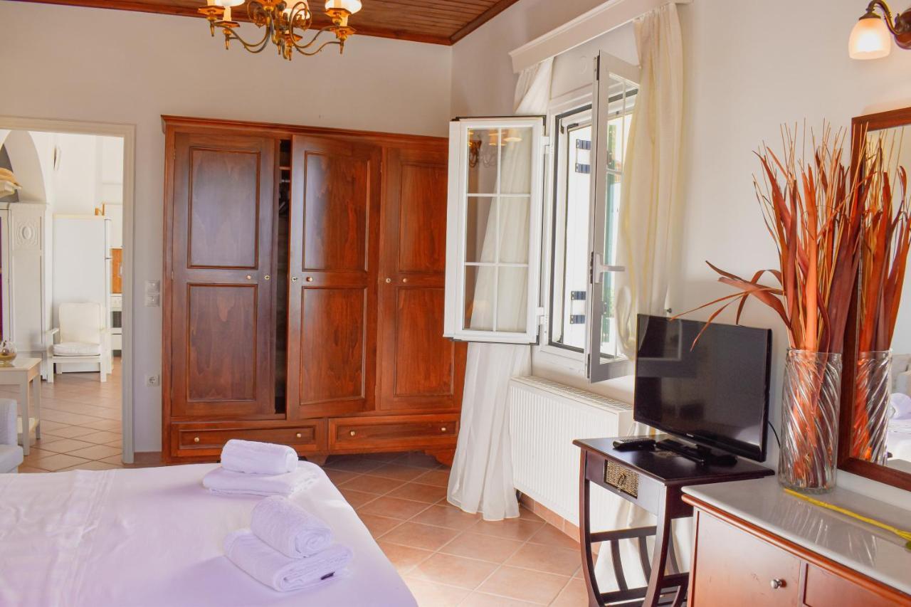 Syros Luxury Living Βίλα Rozia Εξωτερικό φωτογραφία